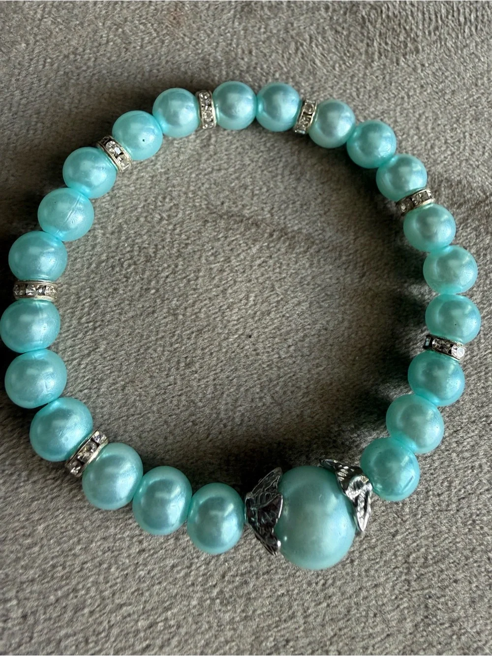 Turquoise Beaded Stretch Bracelet with Gold Accents and Cross Charm